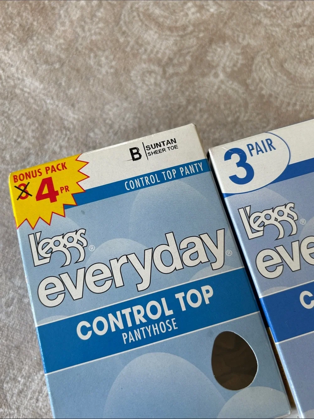 7 Pairs Leggs Everyday Control Top Pantyhose Suntan Sheer Toe Size B Vintage